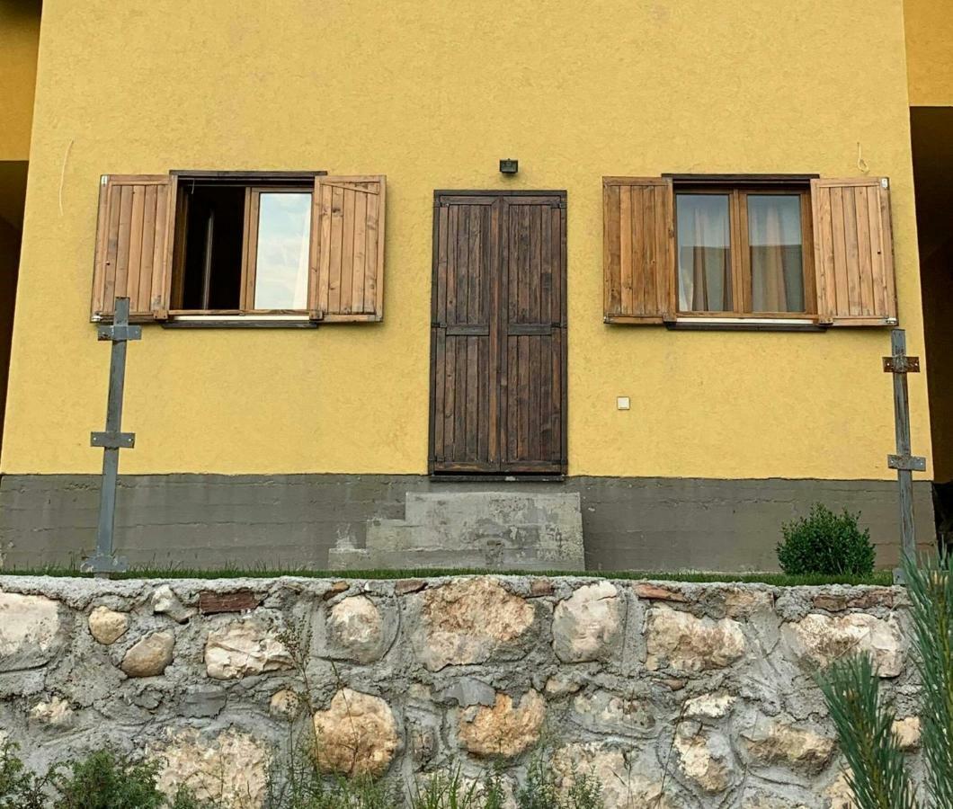 זבליאק Apartments Darija מראה חיצוני תמונה